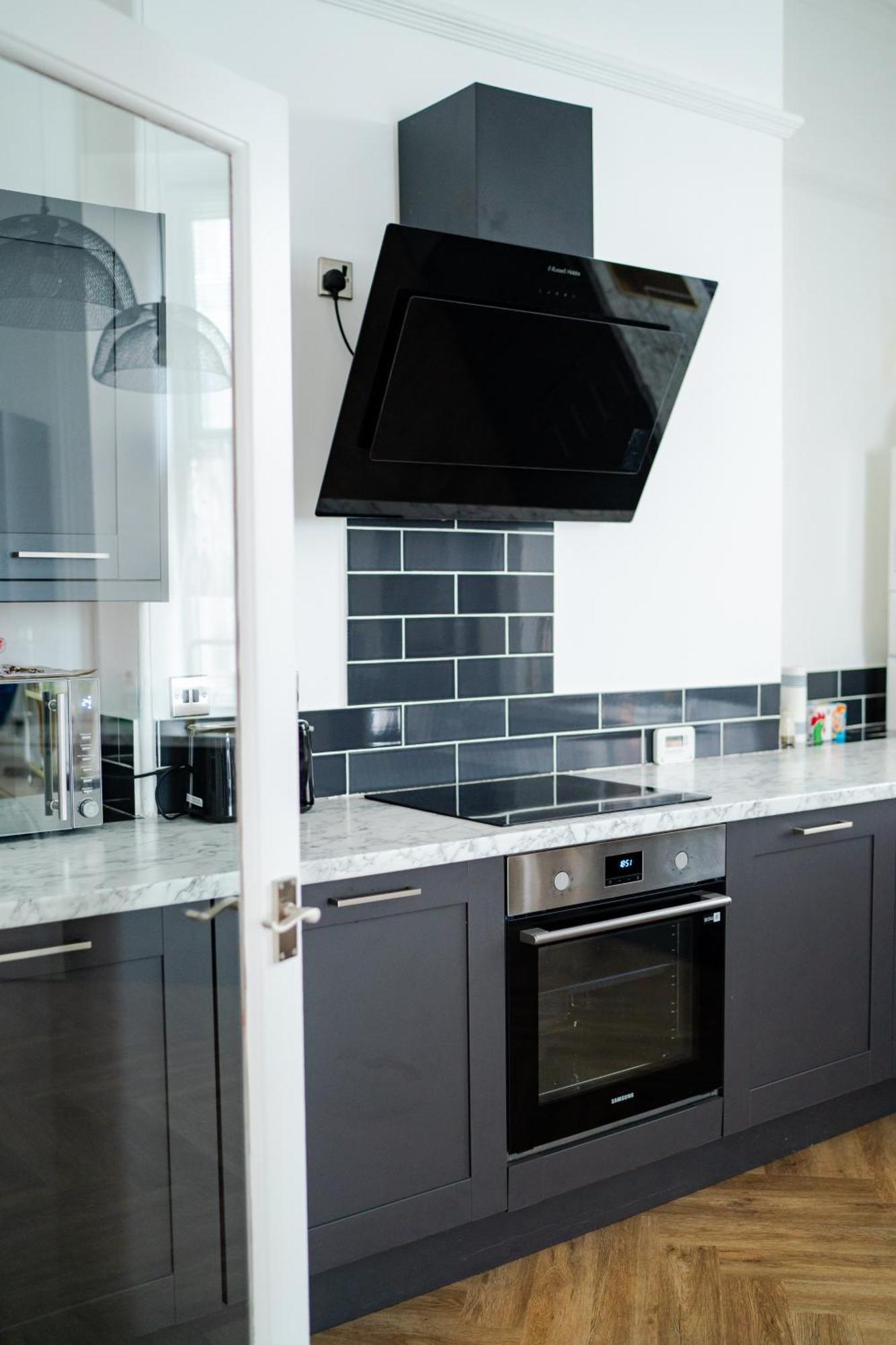 Plymouth Hoe - Beautiful 5 Bedroom Victorian House - Central Location Bagian luar foto
